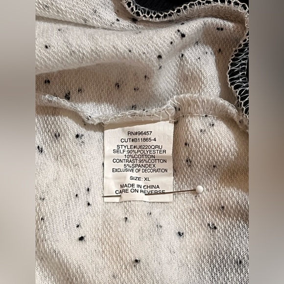 Ladies Eyeshadow Top in White with black splatter & lace Sz x-large - Picture 10 of 10